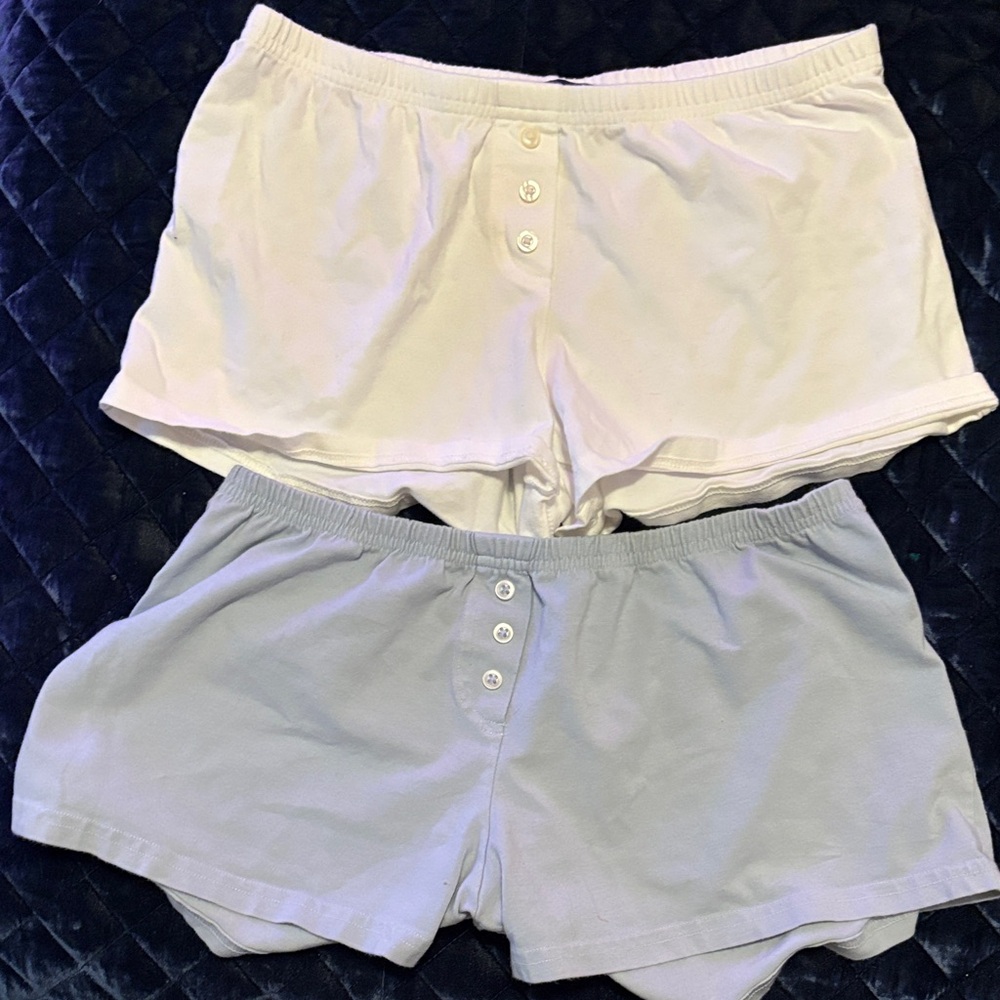 Brandy Melville Kiera Sleep Shorts (Bundle Of 2) EUC Size Small